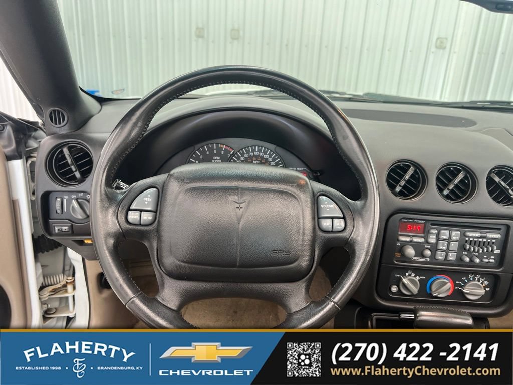 Used 2000 Pontiac Firebird Formula RWD image 22