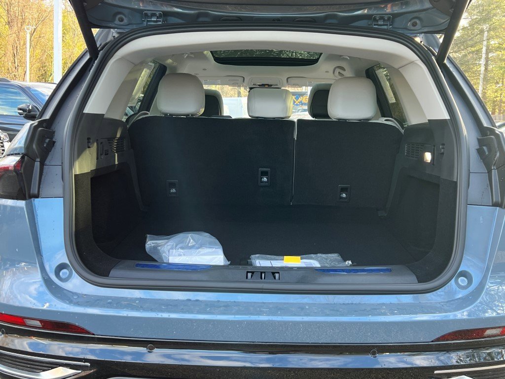 New 2026 Lincoln Nautilus Premier w/ Equipment Group 102A image 12