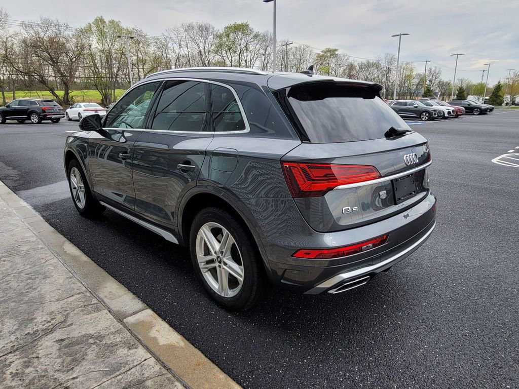 Certified 2023 Audi Q5 e Premium Plus w/ Premium Plus Package AWD/4WD image 11
