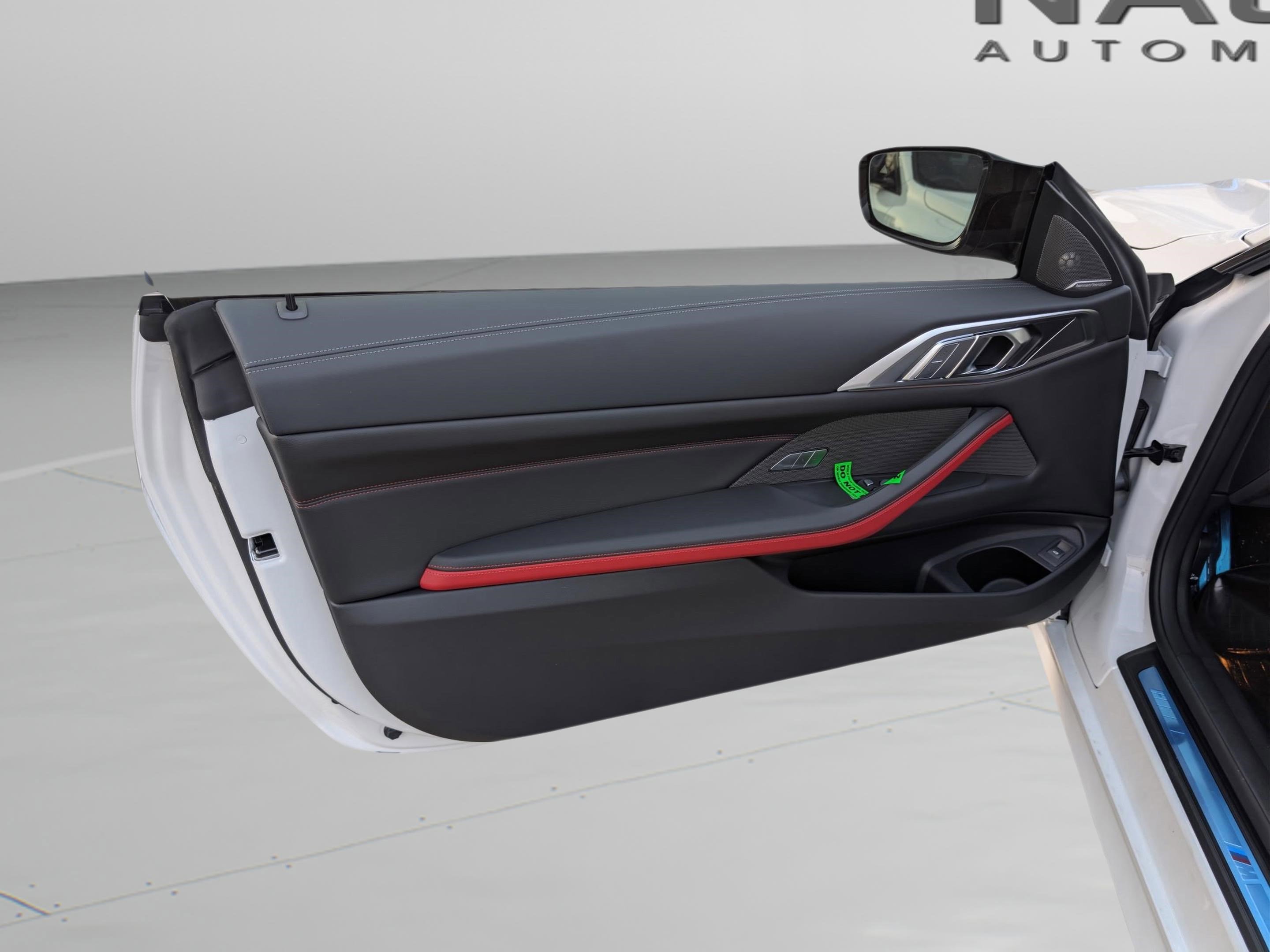 Used 2026 BMW M440i Coupe image 23