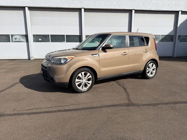 Used 2015 Kia Soul + image 17