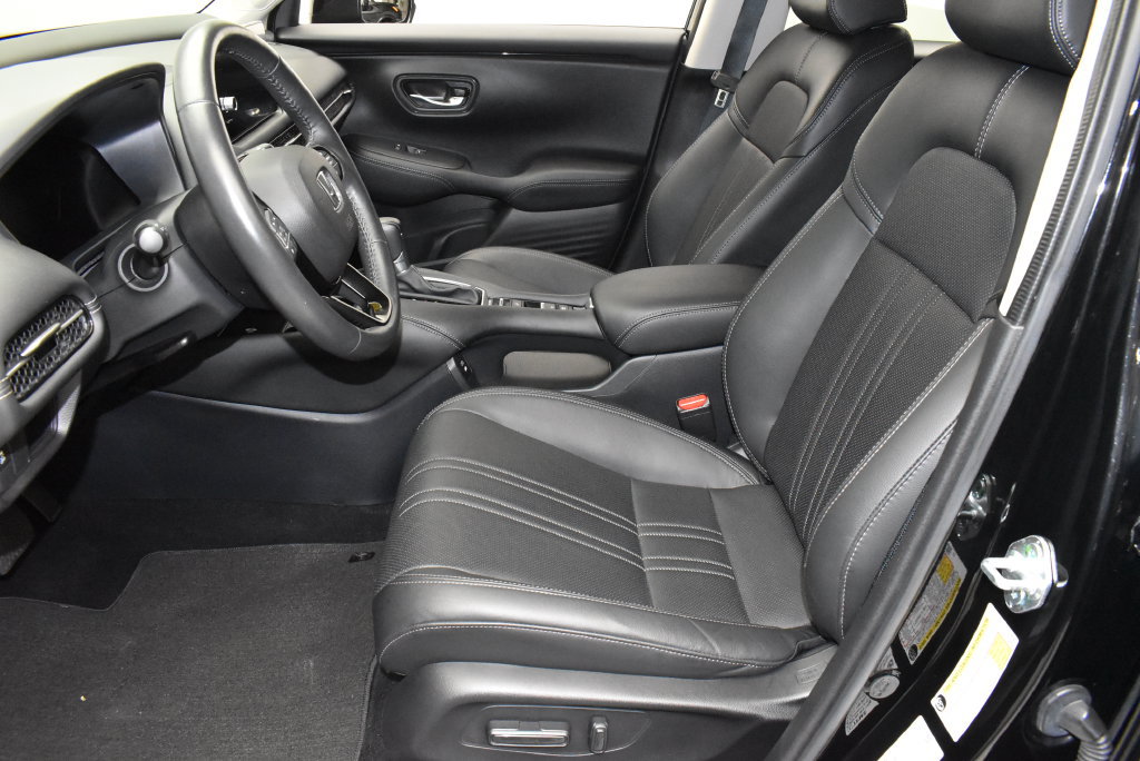 Used 2024 Honda HR-V EX-L image 12