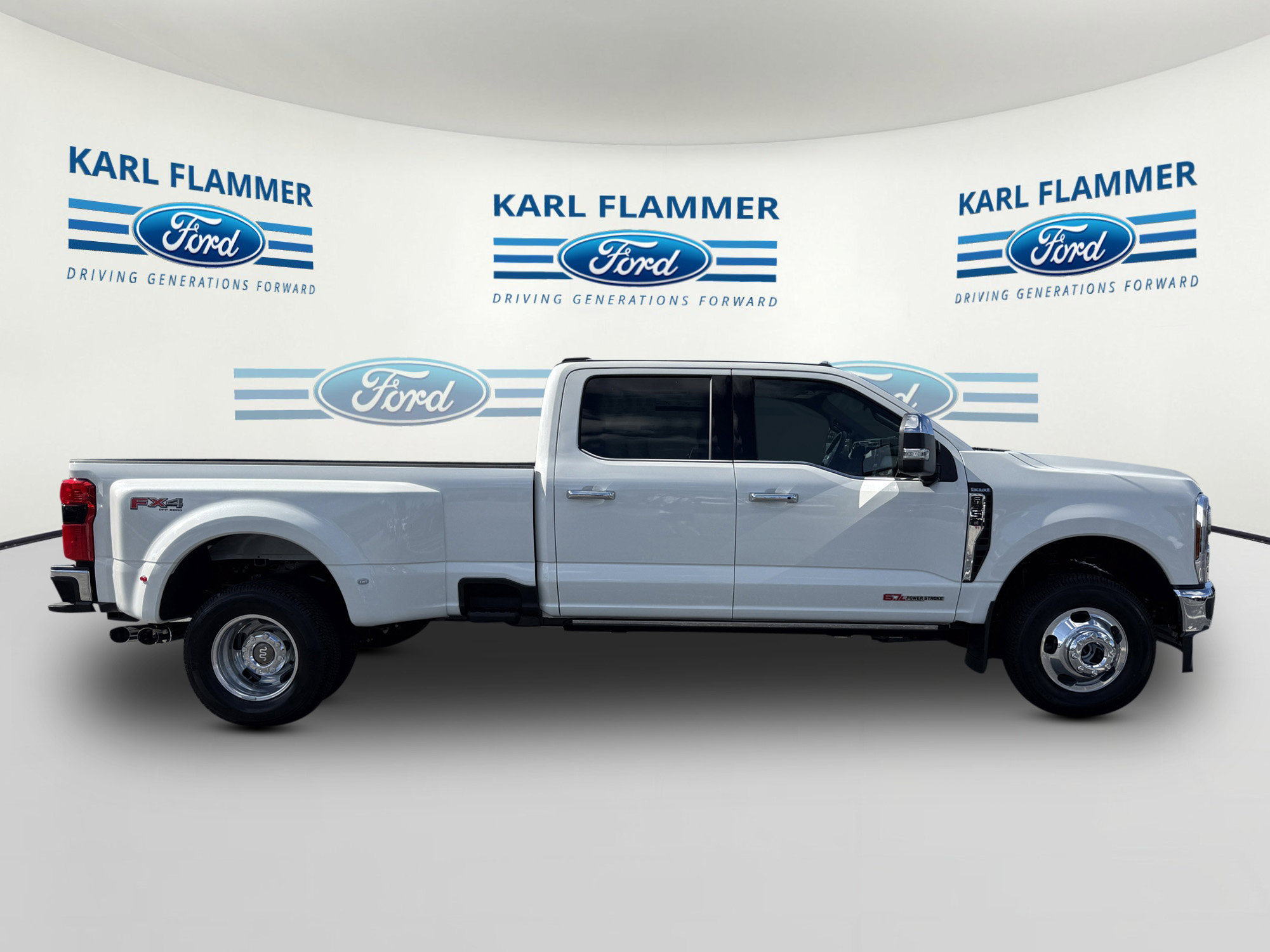 New 2026 Ford F350 King Ranch w/ Chrome Package AWD/4WD image 2