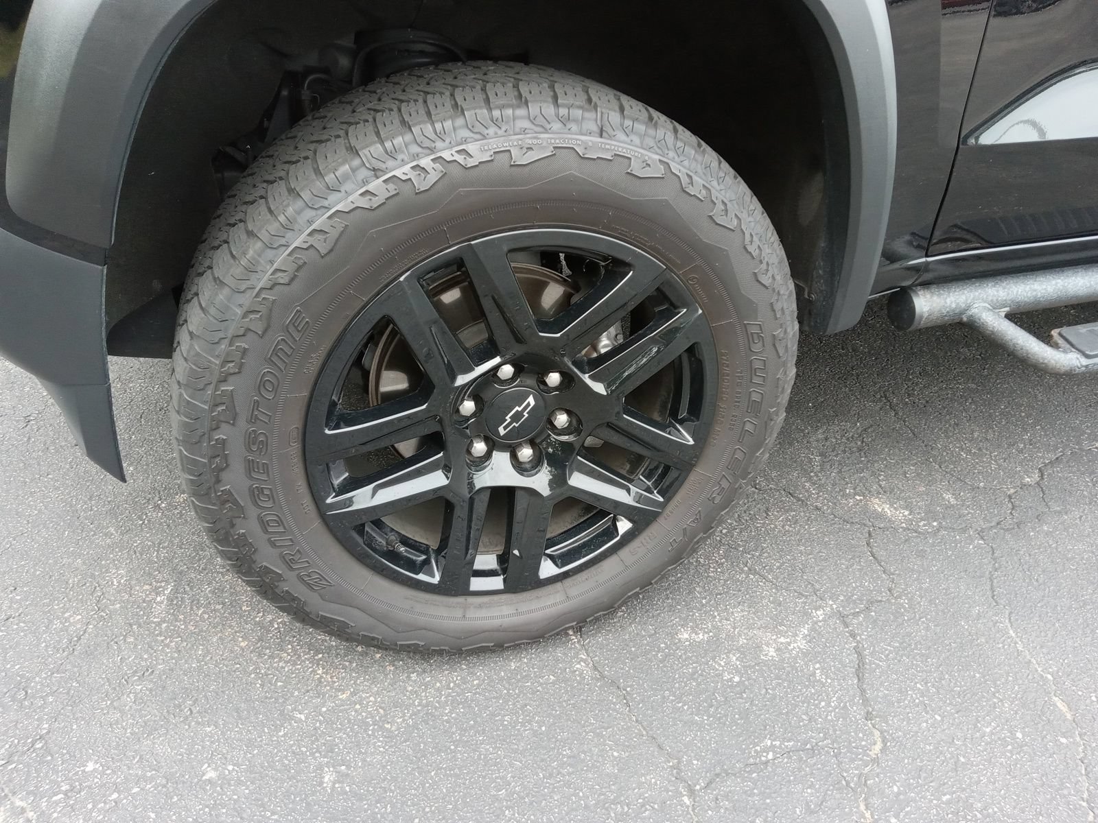 Used 2025 Chevrolet Colorado Trail Boss AWD/4WD image 6