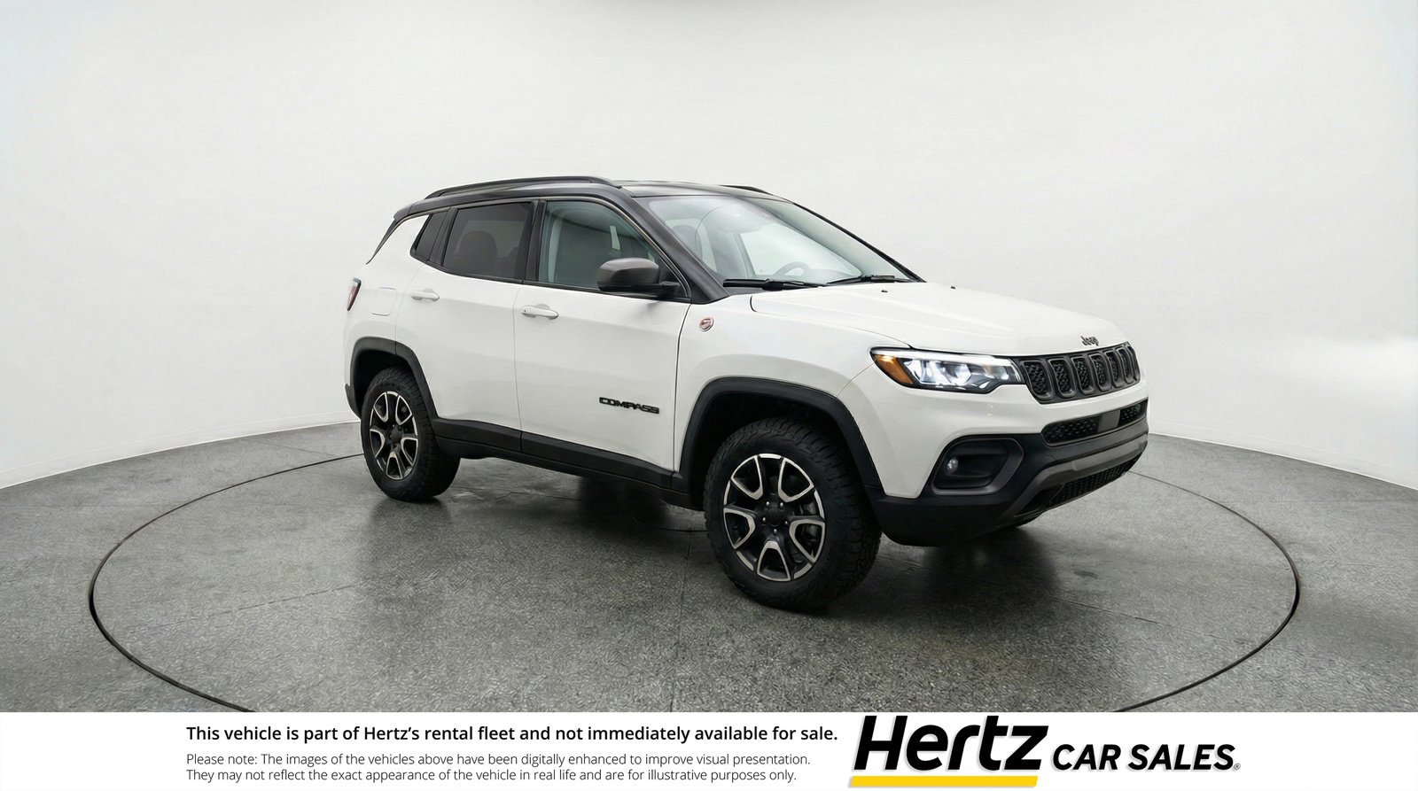 Used 2025 Jeep Compass Trailhawk AWD/4WD image 1