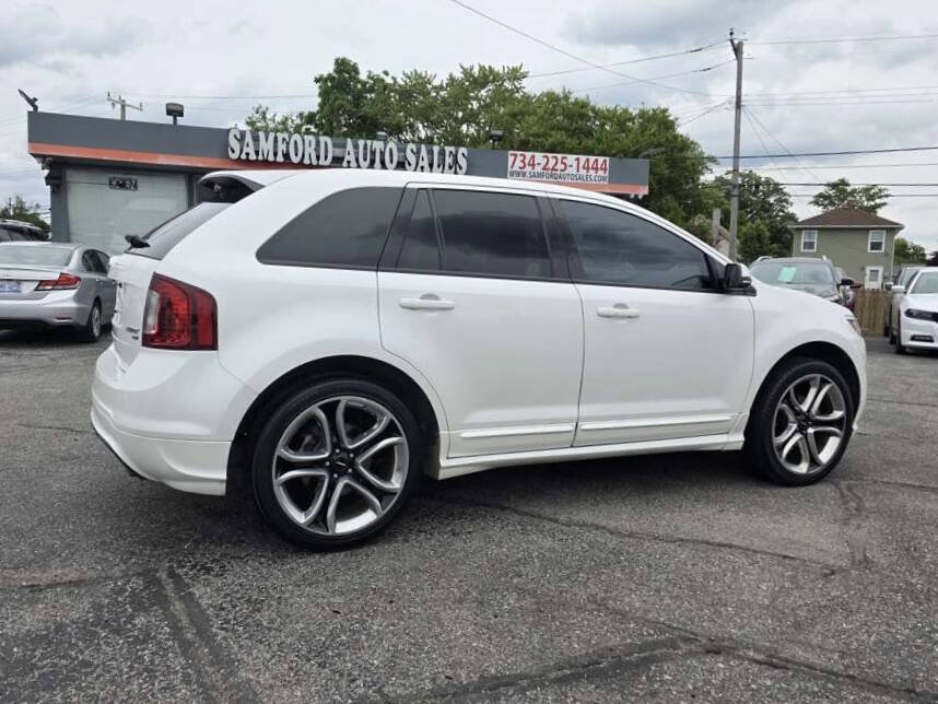 Used 2014 Ford Edge Sport w/ Driver Entry Package AWD/4WD image 11