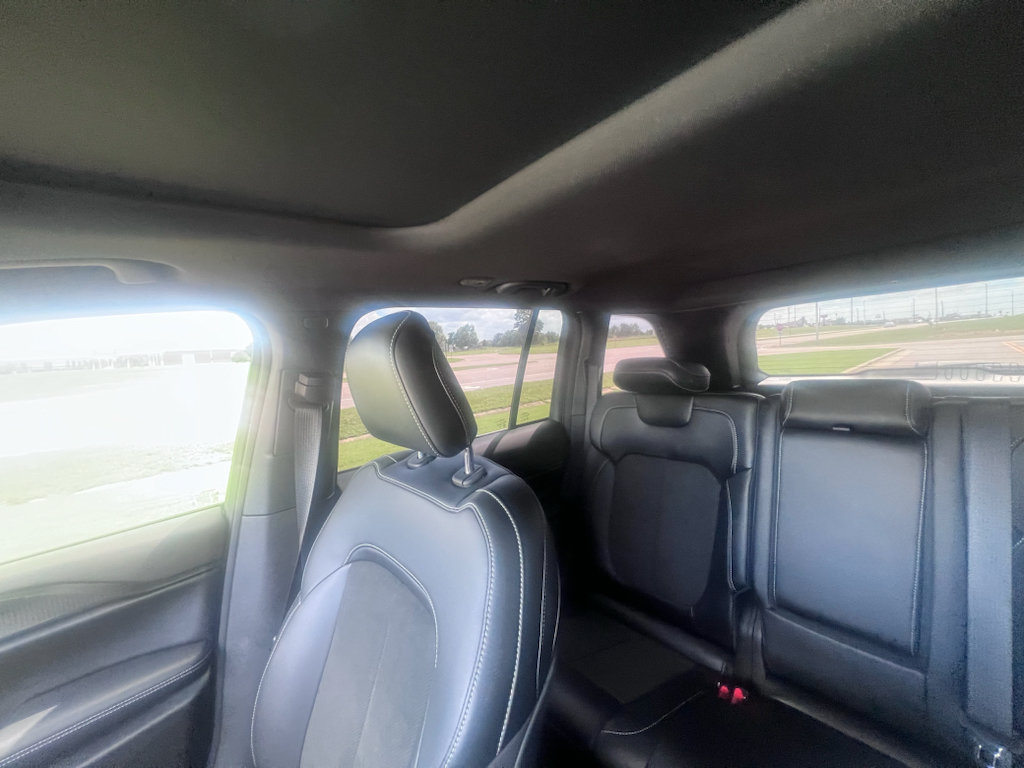 Certified 2025 Jeep Grand Cherokee Altitude RWD image 26