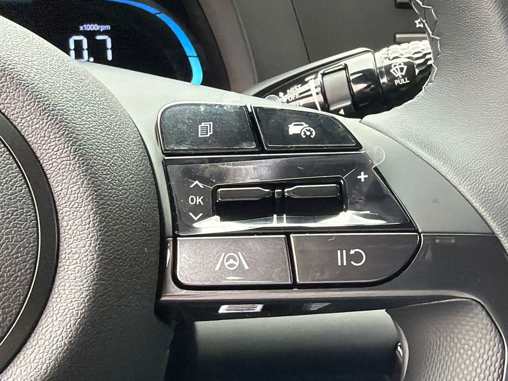 New 2026 Hyundai Elantra Sport FWD image 25