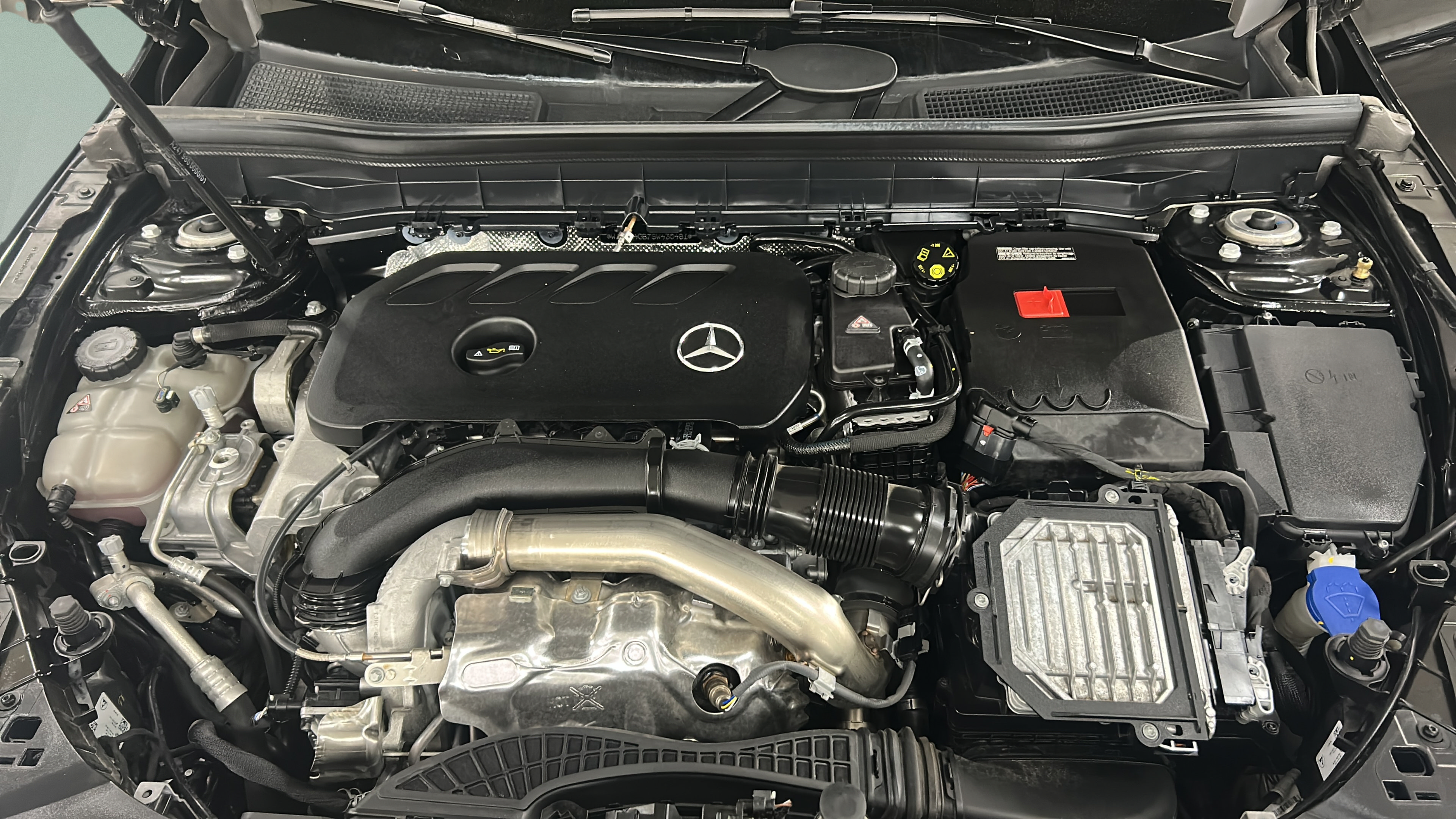 New 2025 Mercedes-Benz GLB 250 image 49
