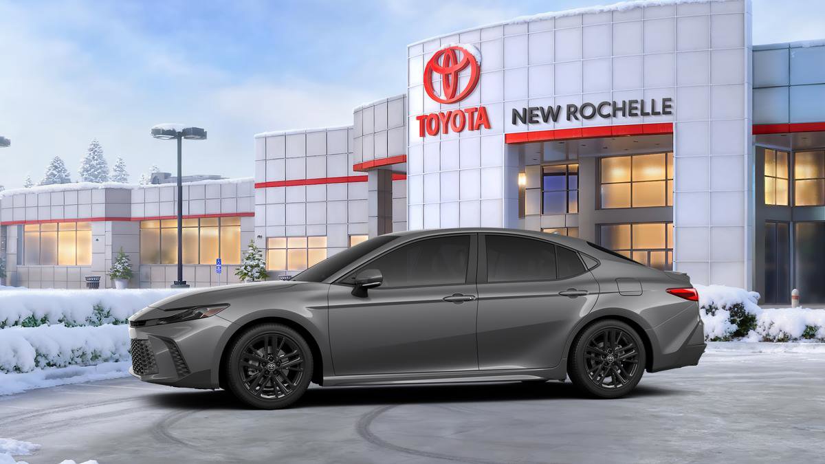 New 2026 Toyota Camry SE FWD image 3