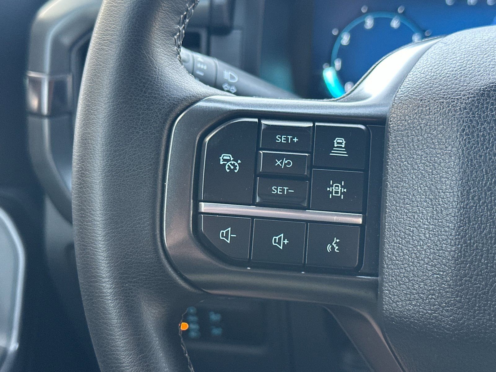 Used 2024 Ford F150 XLT w/ Equipment Group 302A MID image 28