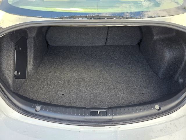 Used 2012 MAZDA MAZDA3 i Touring image 32