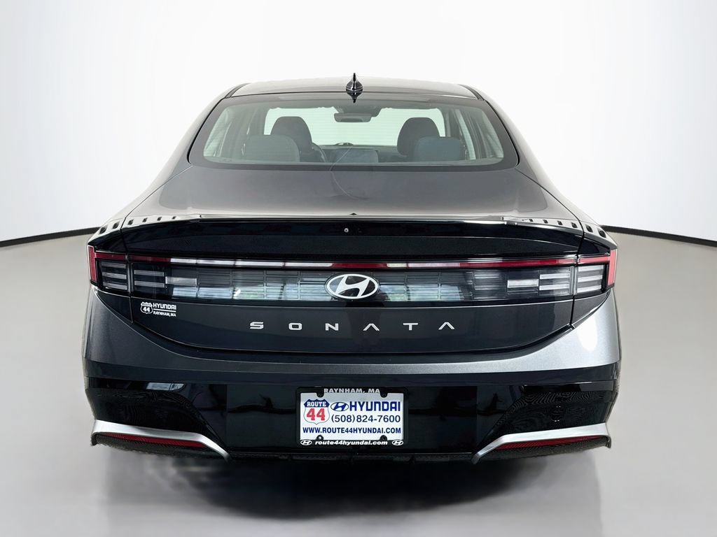 Used 2024 Hyundai Sonata SEL FWD image 7