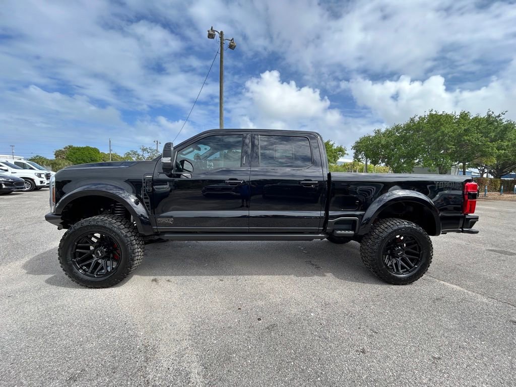 New 2026 Ford F250 Lariat w/ Black Appearance Package image 7