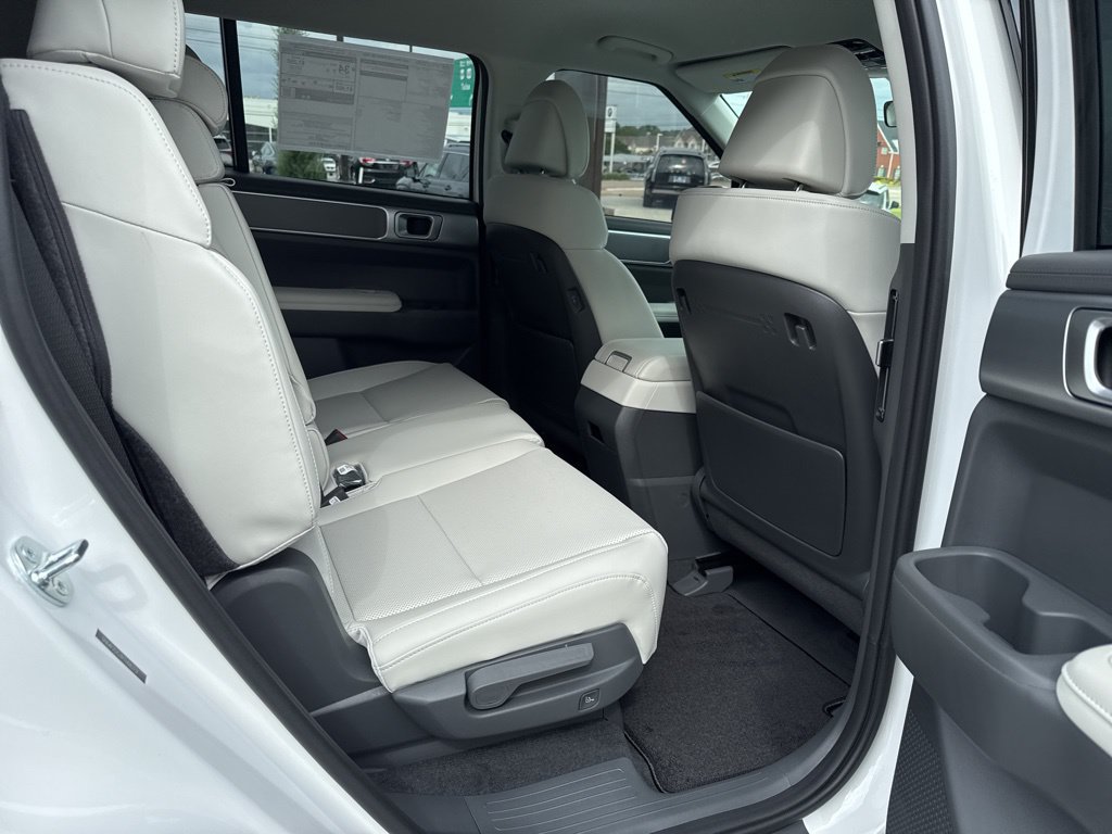 New 2026 Hyundai Santa Fe SEL AWD/4WD image 11