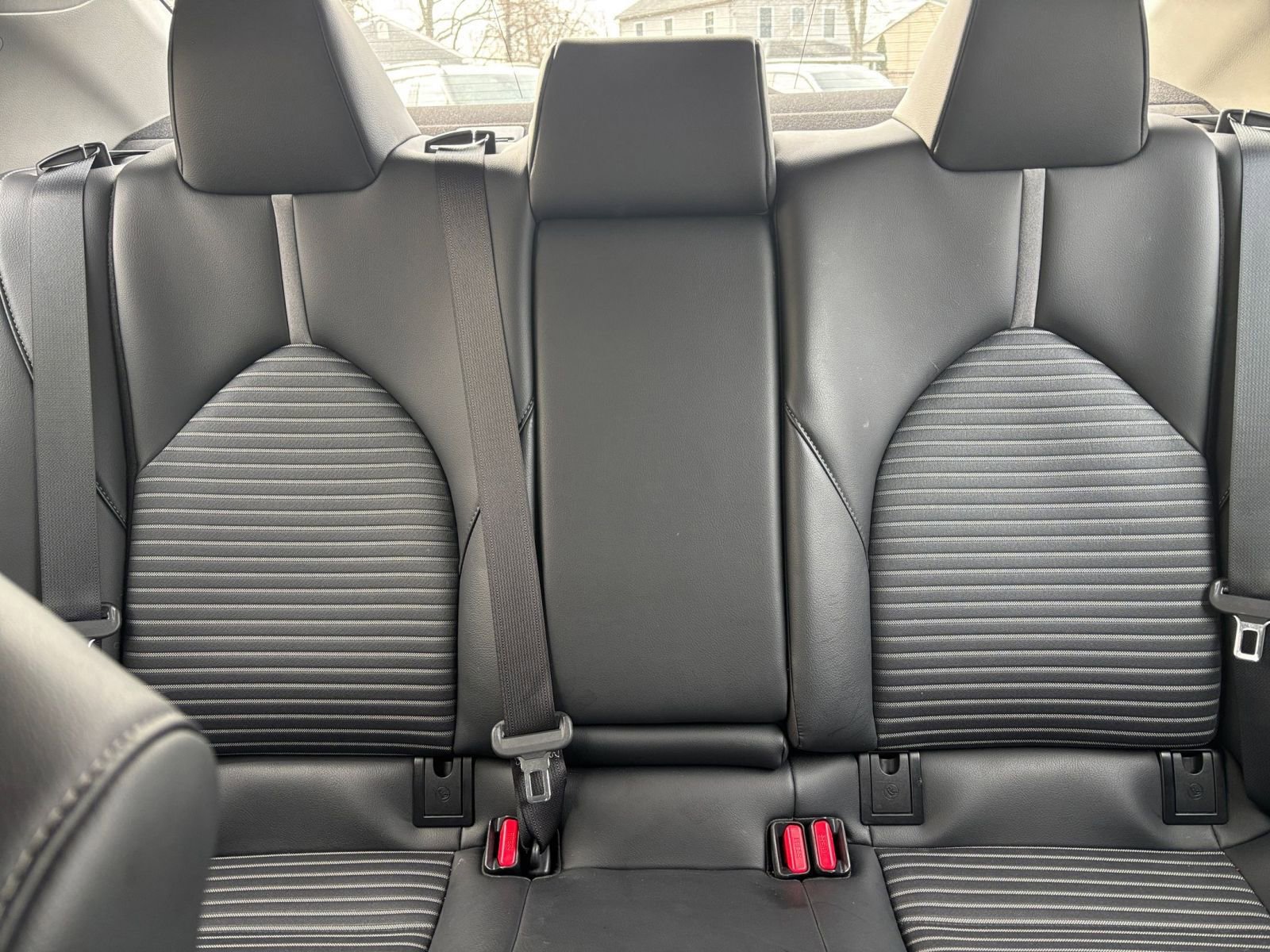 Used 2024 Toyota Camry SE image 37