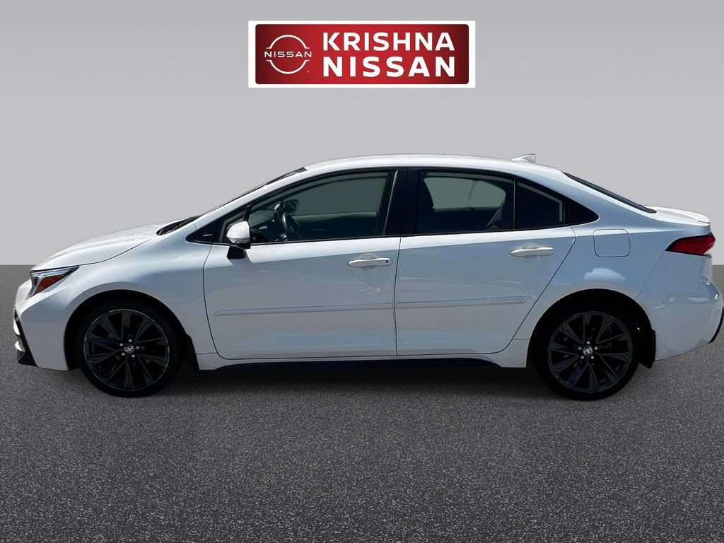 Used 2023 Toyota Corolla SE FWD image 5