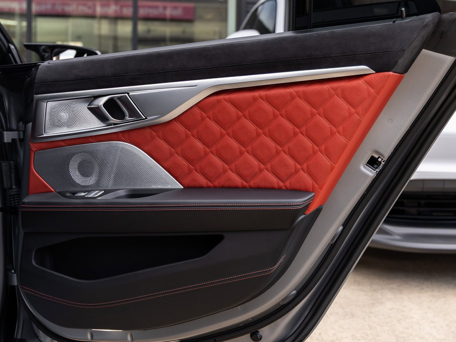 Used 2025 BMW M8 Competition image 38