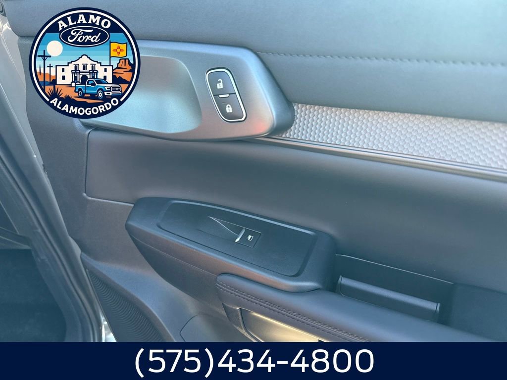 New 2025 Ford Ranger Raptor image 13