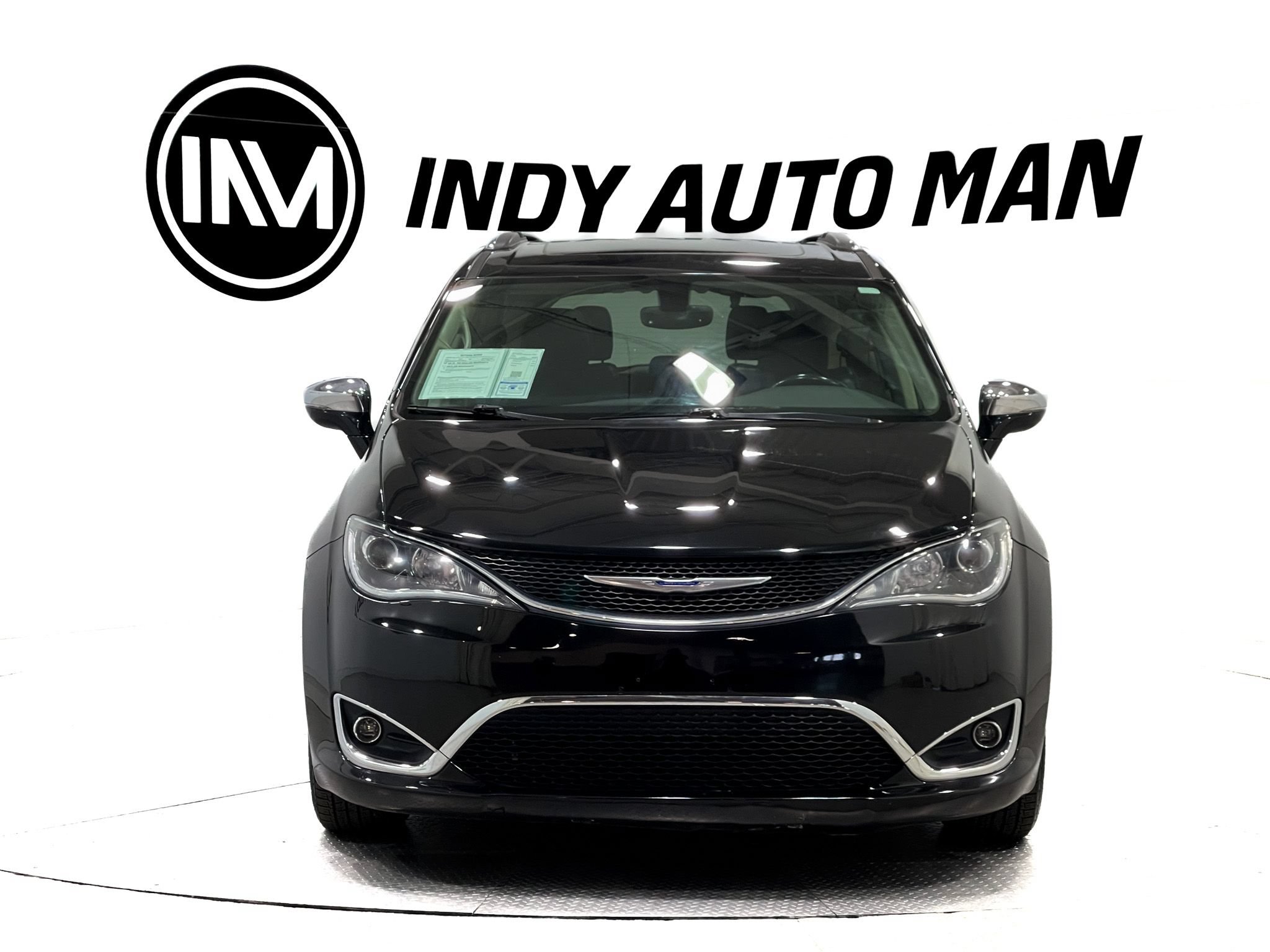 Used 2019 Chrysler Pacifica Limited FWD image 9