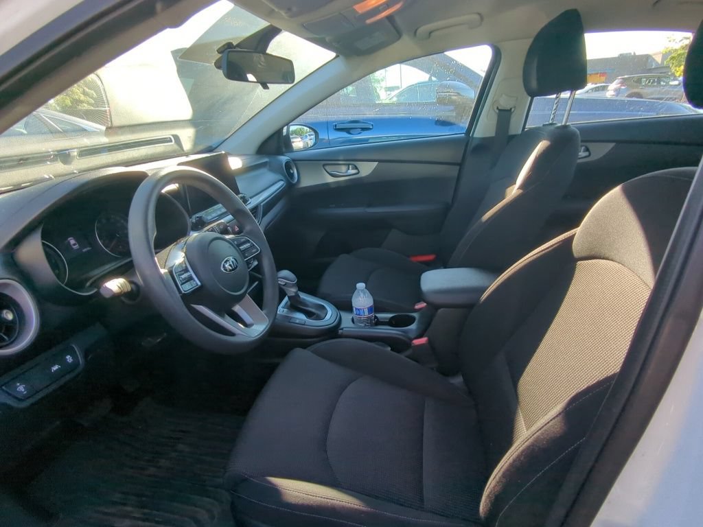 Used 2021 Kia Forte LXS FWD image 6