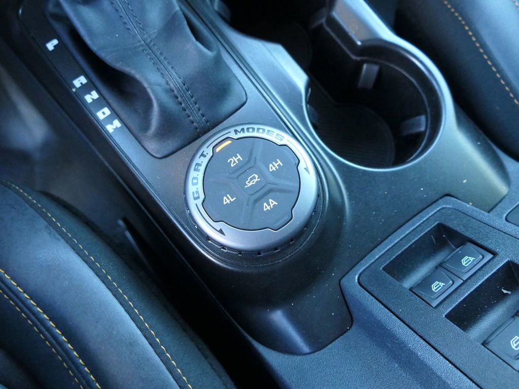 Used 2023 Ford Bronco Badlands image 25