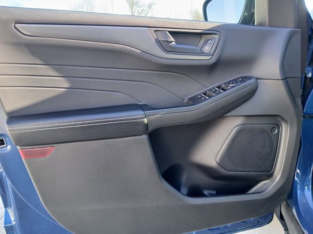 Used 2023 Ford Escape Active image 11