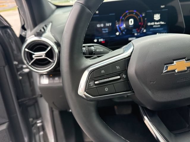 Certified 2025 Chevrolet Equinox LT FWD image 17