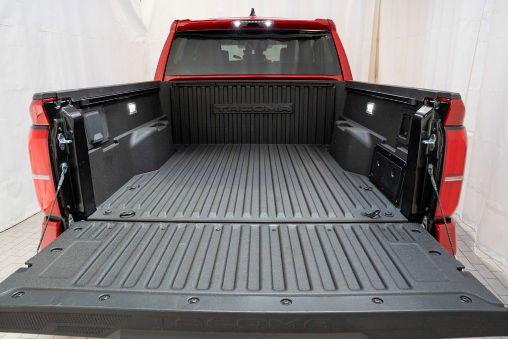 Certified 2025 Toyota Tacoma TRD Sport image 5