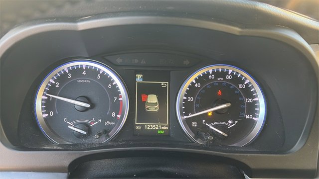 Used 2017 Toyota Highlander XLE image 11