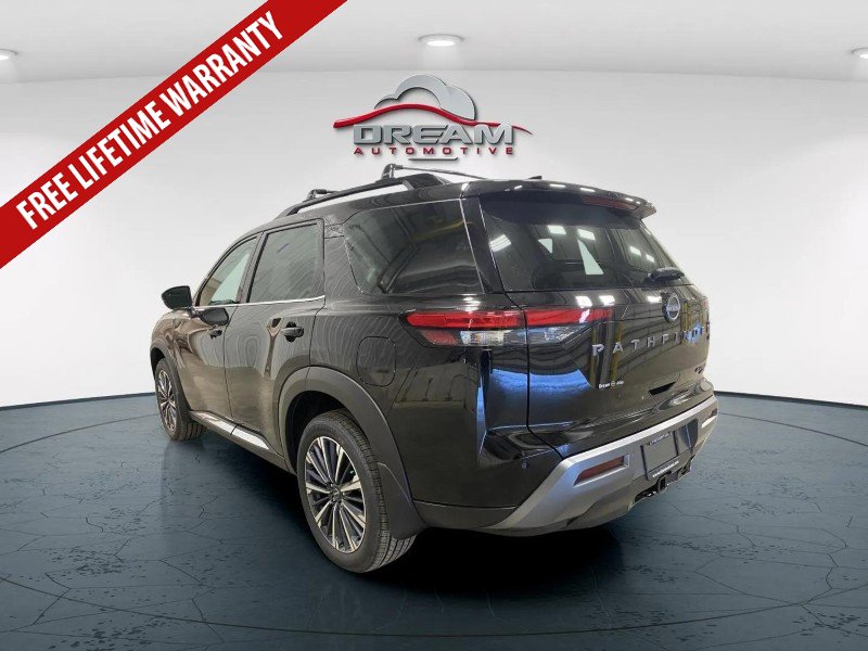 New 2026 Nissan Pathfinder Platinum w/ Cargo Package AWD/4WD image 4