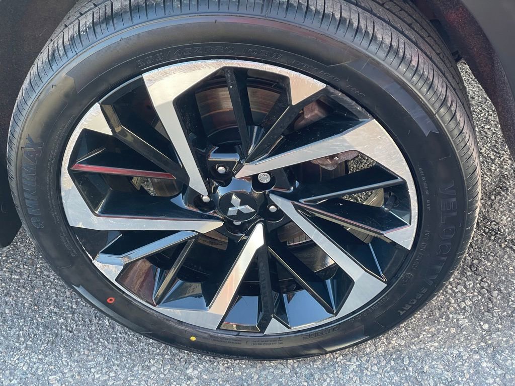 Used 2022 Mitsubishi Outlander SEL Black Edition image 25