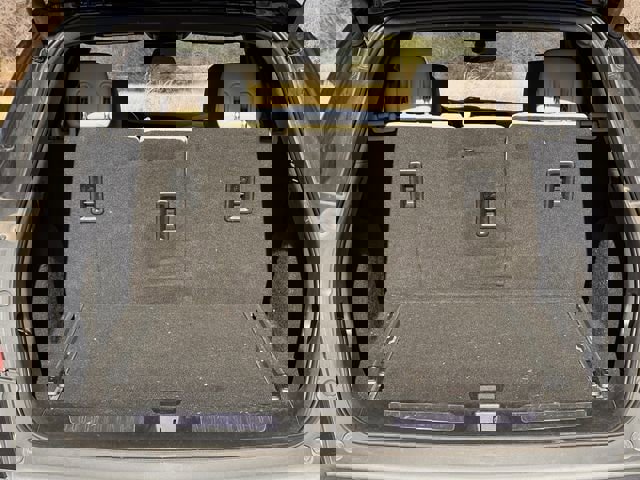 Used 2017 Cadillac XT5 Luxury w/ Driver Awareness Package image 31