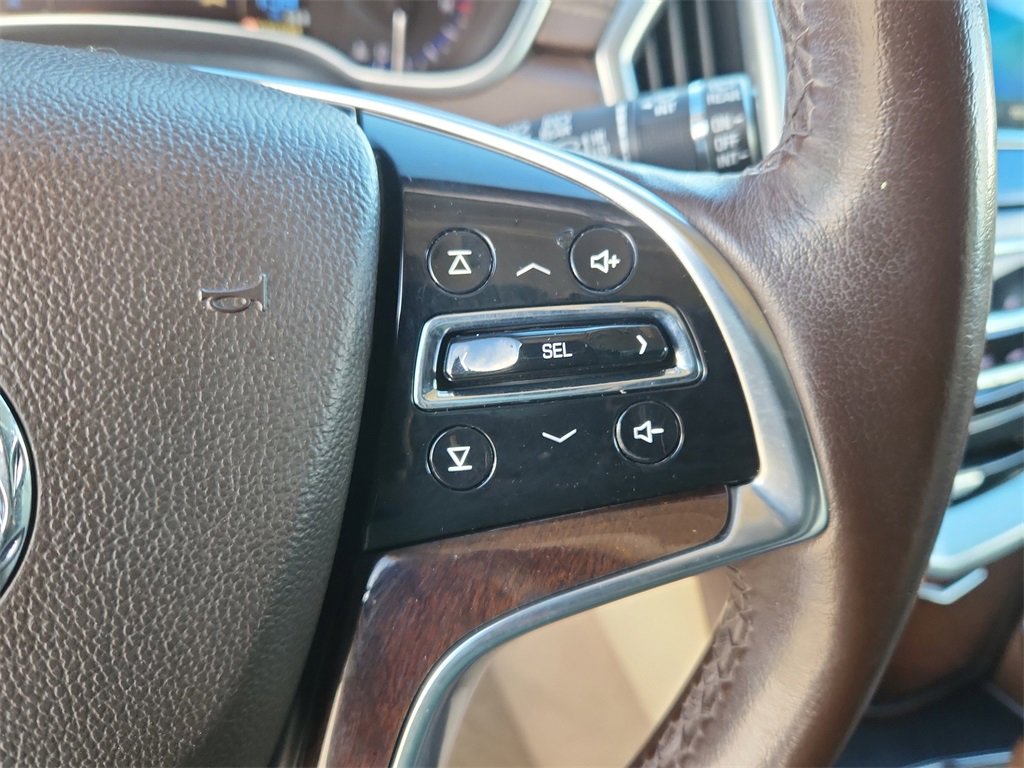 Used 2015 Cadillac SRX Luxury w/ Trailering Package image 24