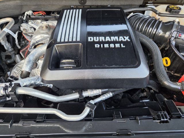 Used 2024 Chevrolet Silverado 1500 LTZ w/ Technology Package AWD/4WD image 24