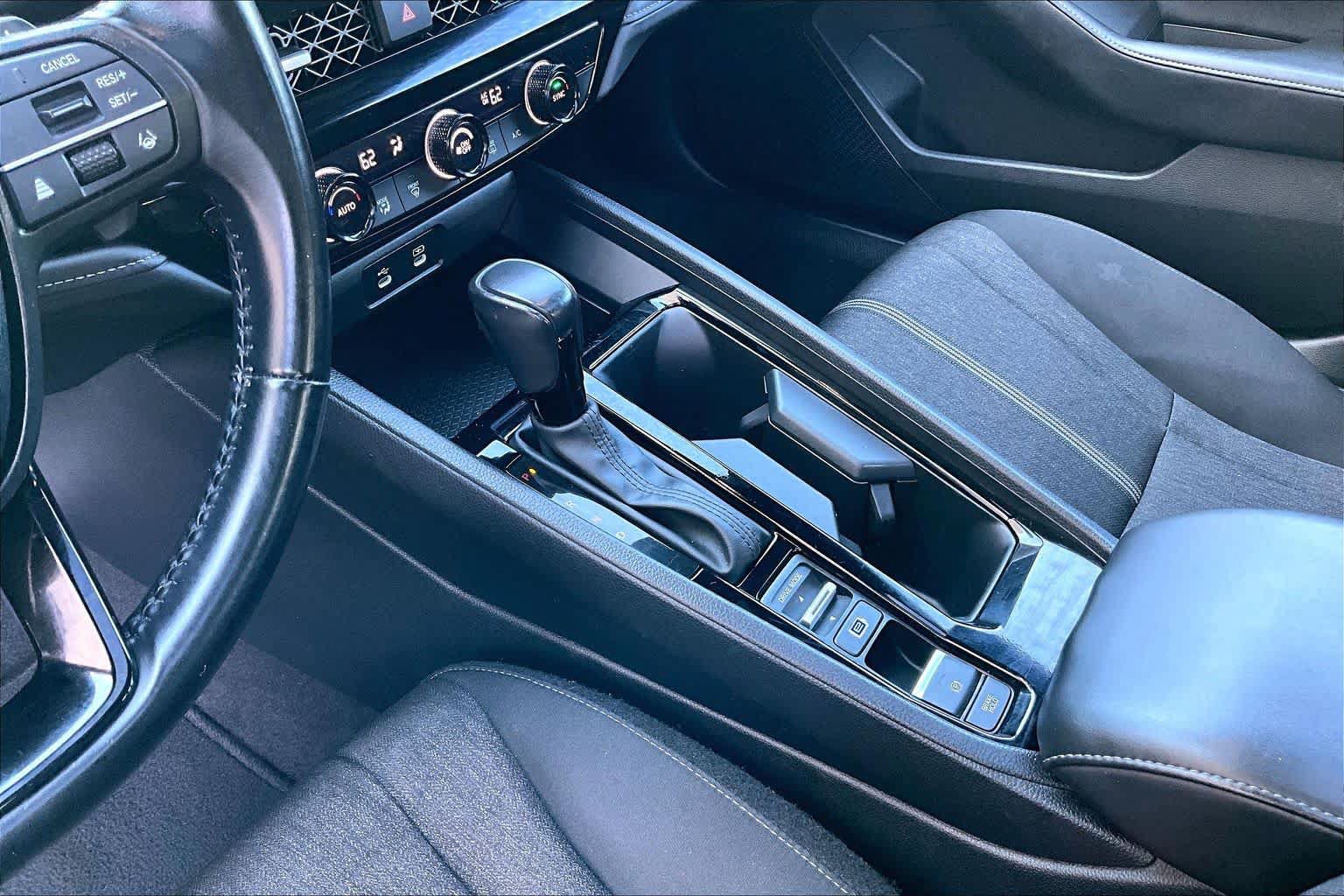 Used 2024 Honda Accord Sport image 17