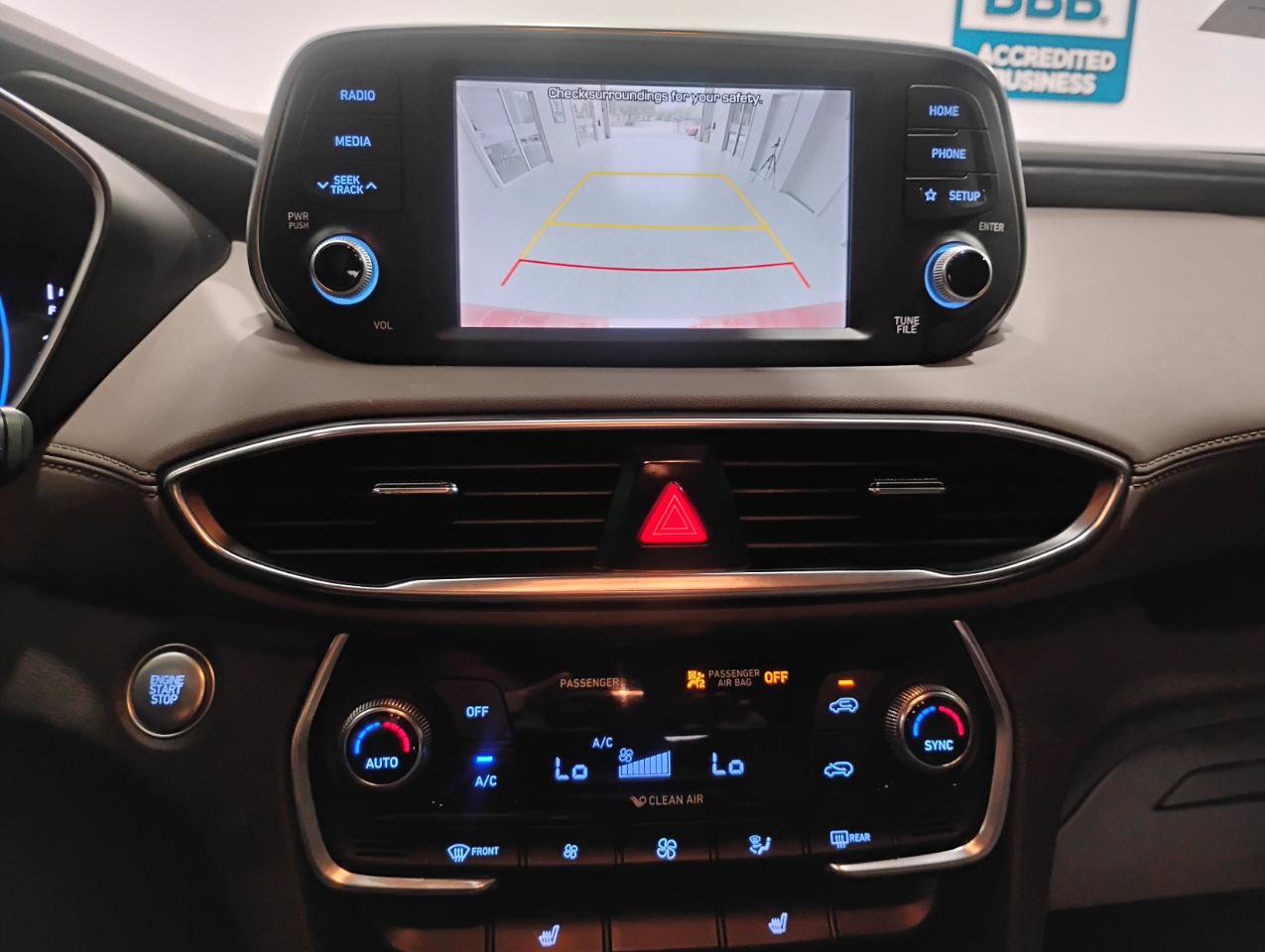 Used 2019 Hyundai Santa Fe SEL FWD image 13