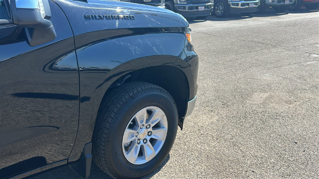 Used 2022 Chevrolet Silverado 1500 W/T w/ WT Safety Package RWD image 10