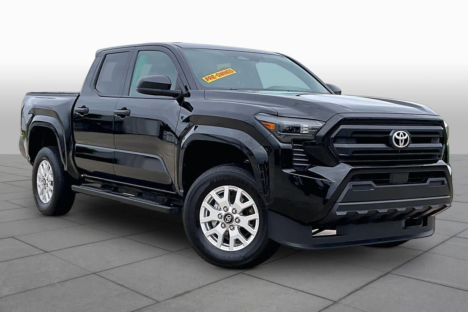 Certified 2026 Toyota Tacoma SR RWD image 2
