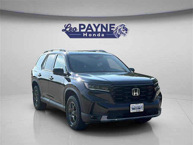 New 2025 Honda Pilot TrailSport