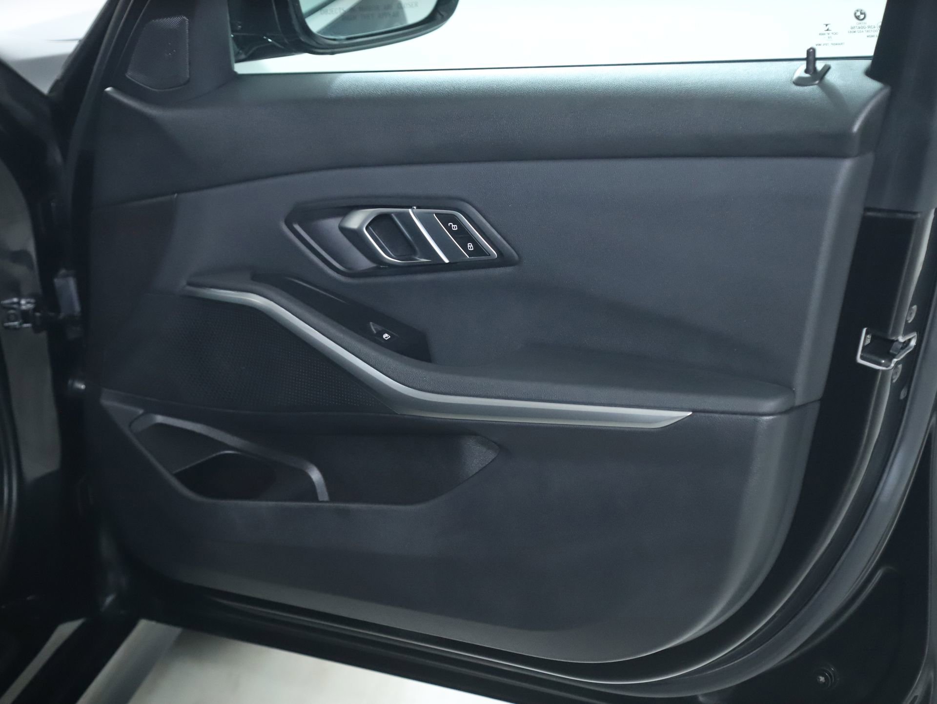 Used 2021 BMW 330e xDrive w/ Premium Package image 35