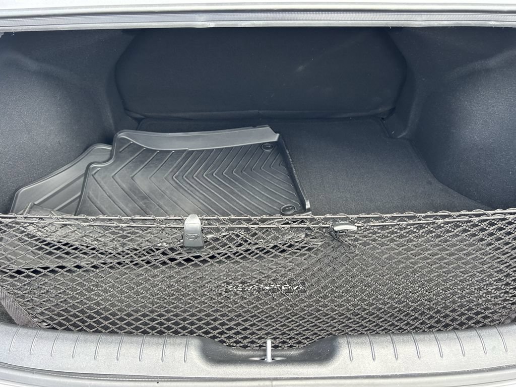 Certified 2025 Hyundai Elantra Sport FWD image 14