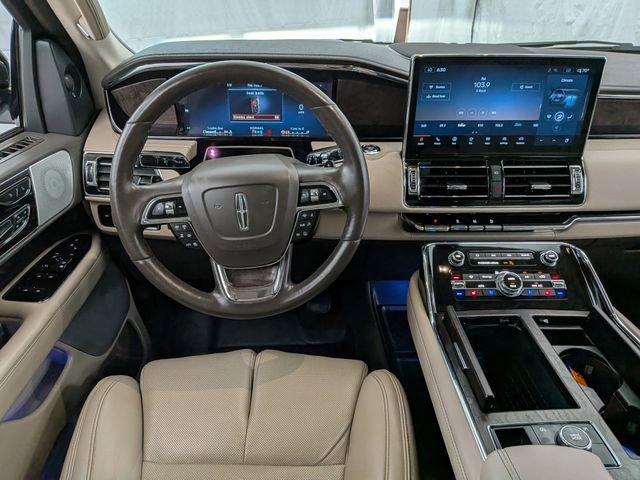 Used 2024 Lincoln Navigator Reserve AWD/4WD image 28