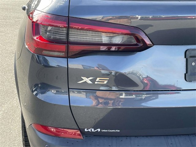 Used 2022 BMW X5 sDrive40i w/ Premium Package image 16