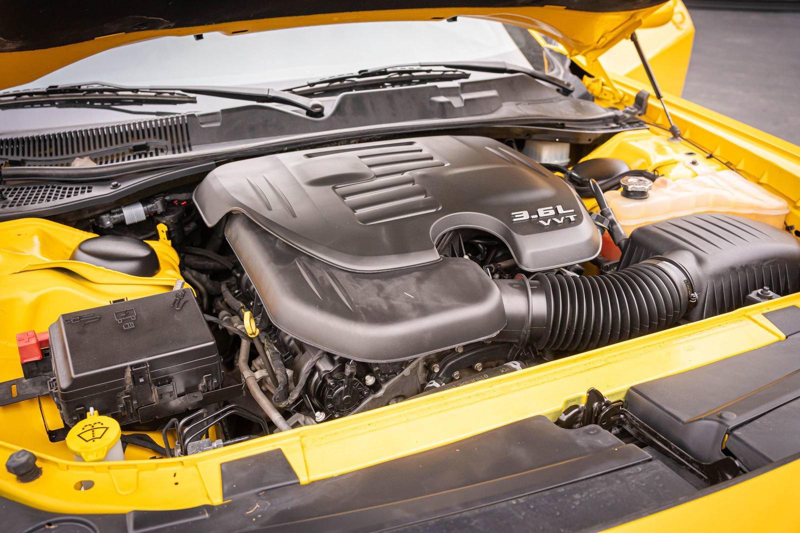 Used 2017 Dodge Challenger GT w/ Driver Convenience Group image 28