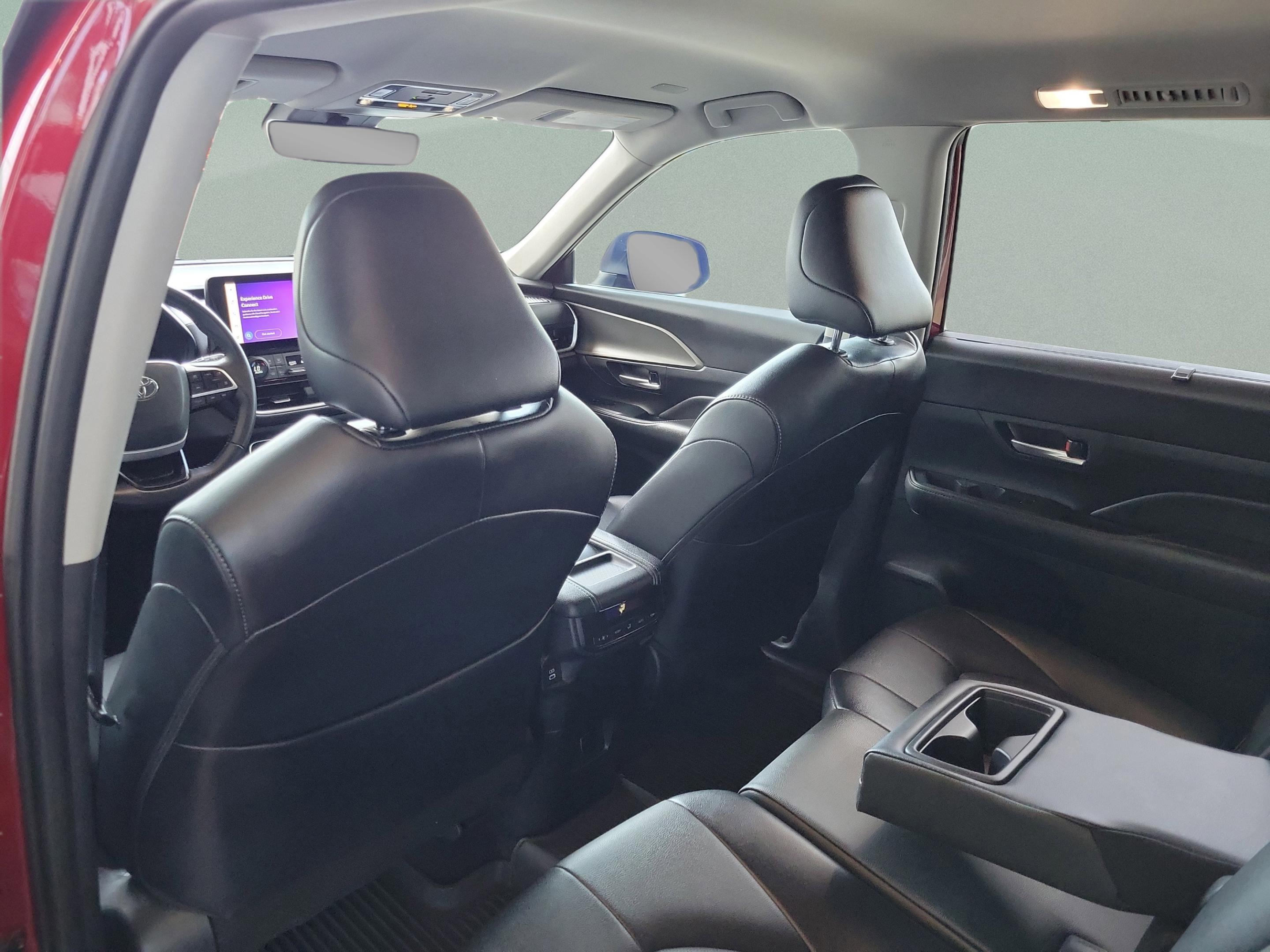 Certified 2024 Toyota Grand Highlander XLE image 24