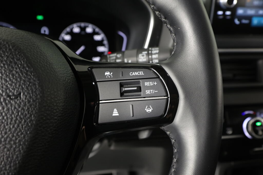 Used 2024 Honda Pilot EX-L image 35
