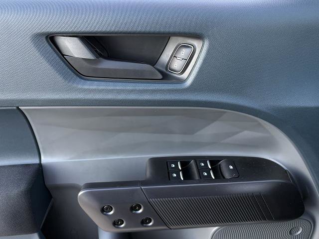 New 2026 Ford Maverick XL image 22