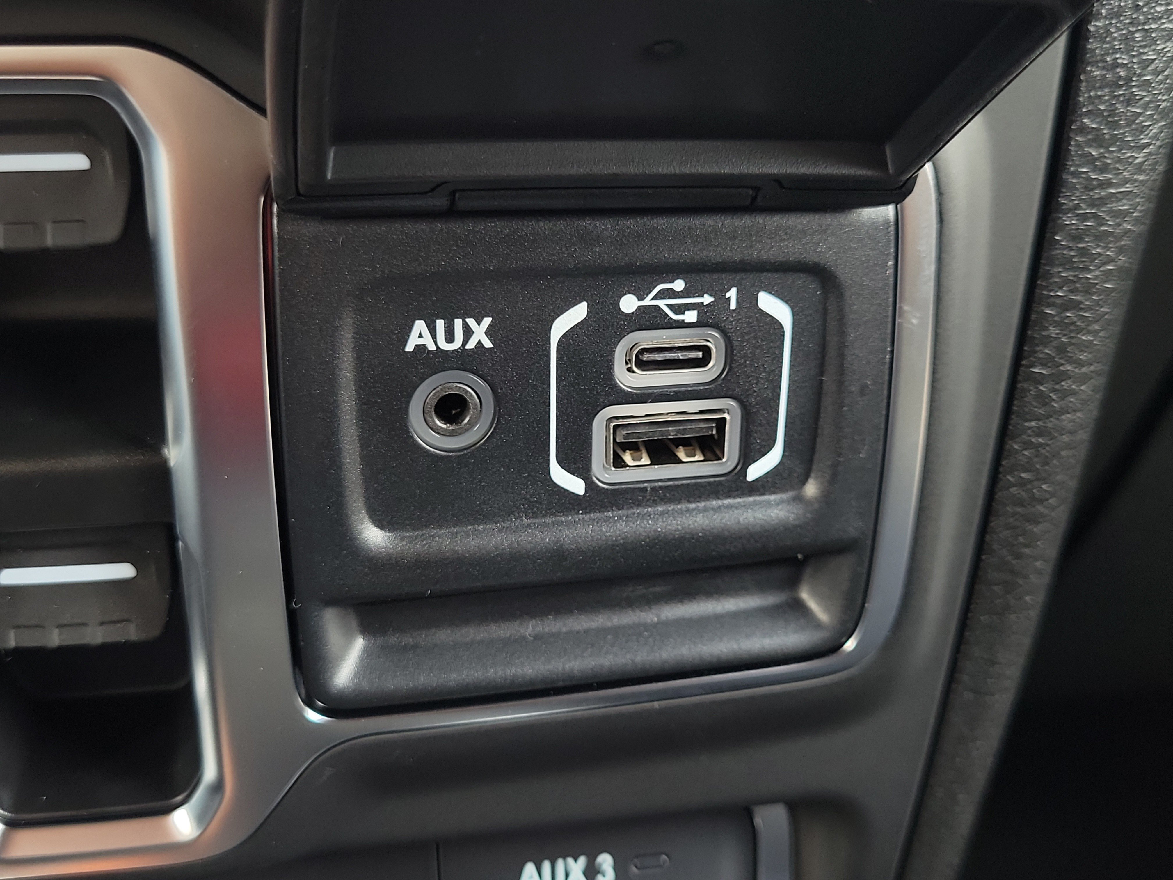 New 2026 Jeep Wrangler Unlimited Rubicon AWD/4WD image 28
