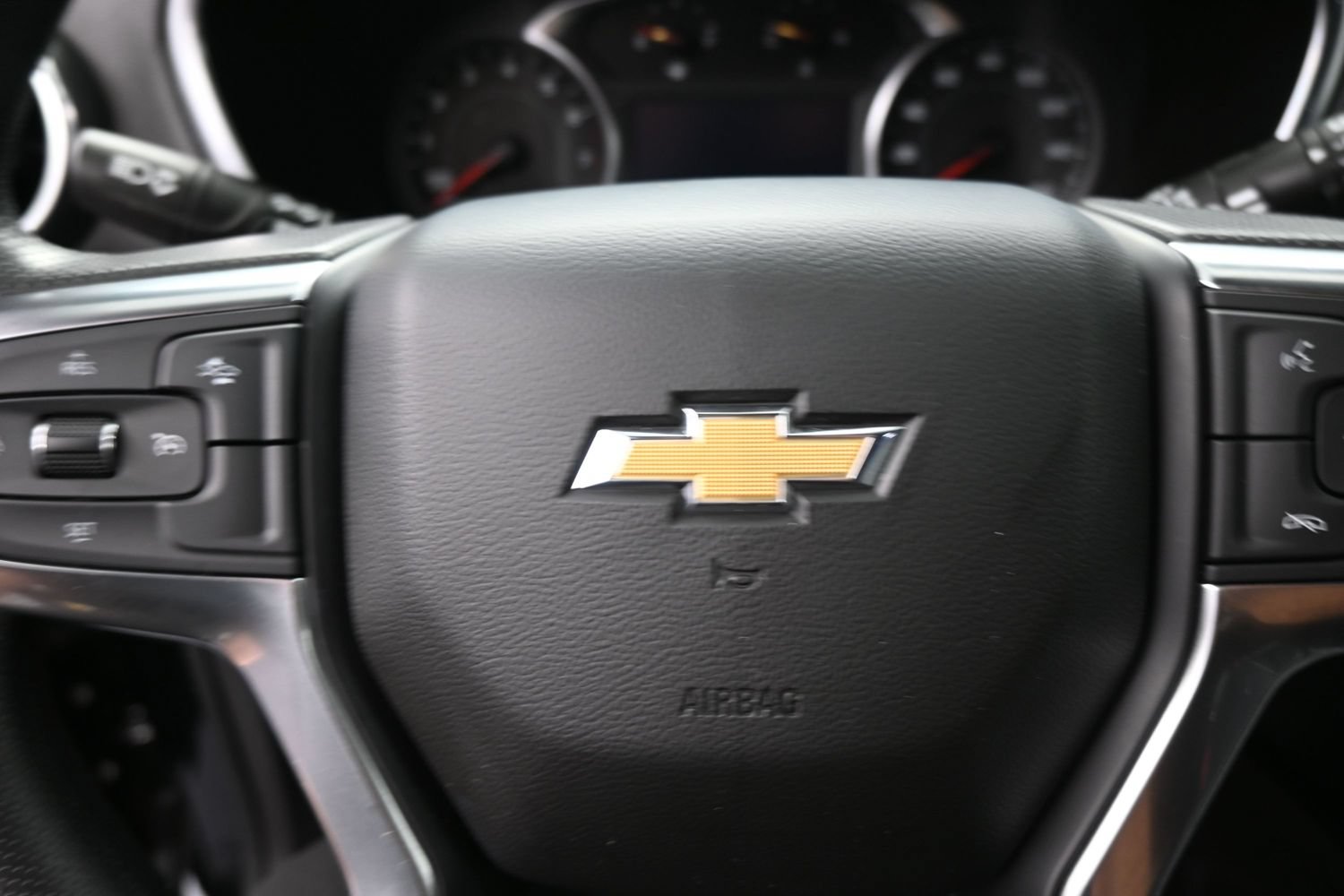 Used 2024 Chevrolet Blazer LT w/ Convenience Package FWD image 16
